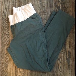 GAP Maternity Best Girlfriend Olive